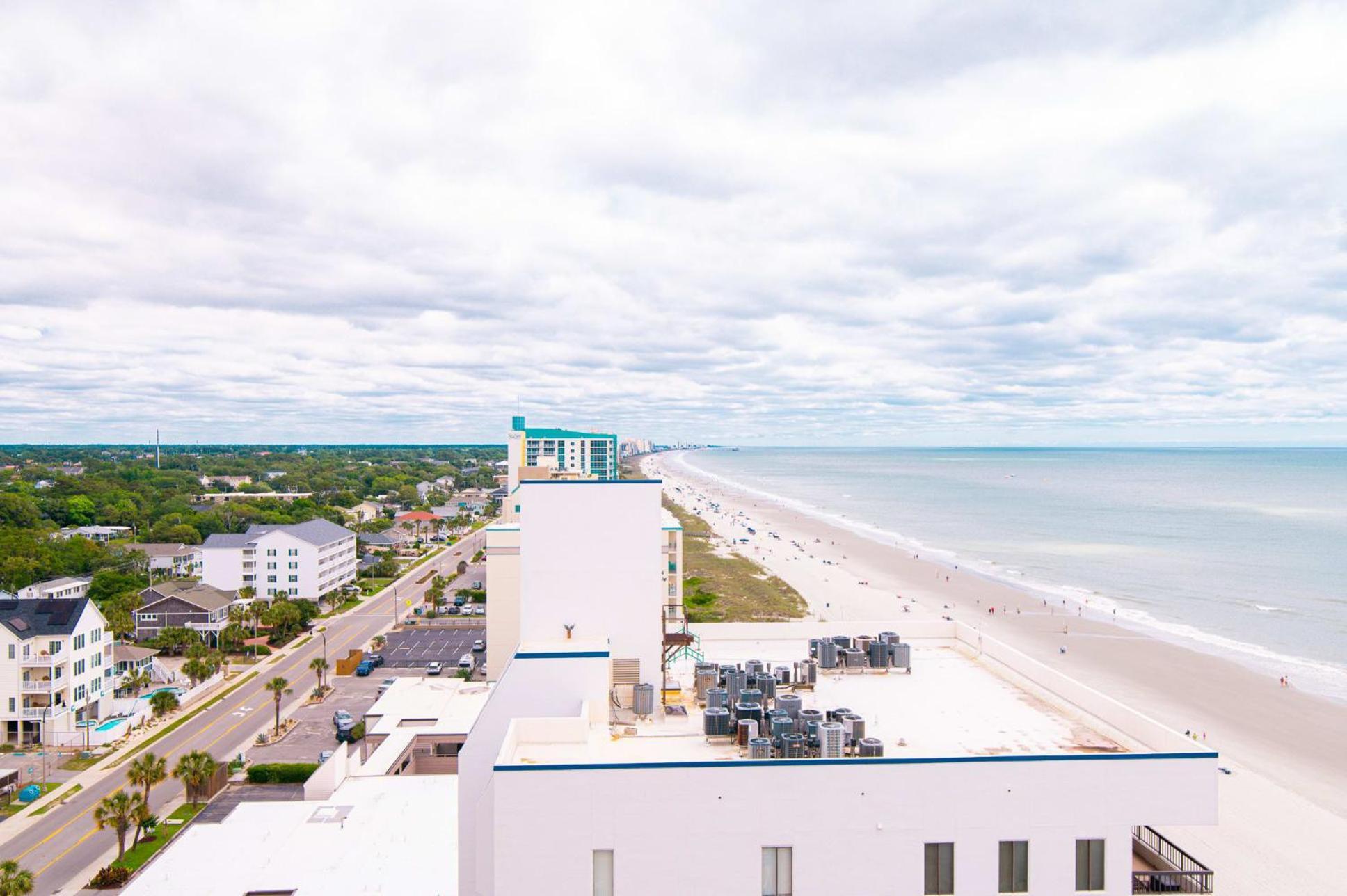 Bay Watch Resort Luxe Oceanfront End Unit 默特尔比奇 外观 照片