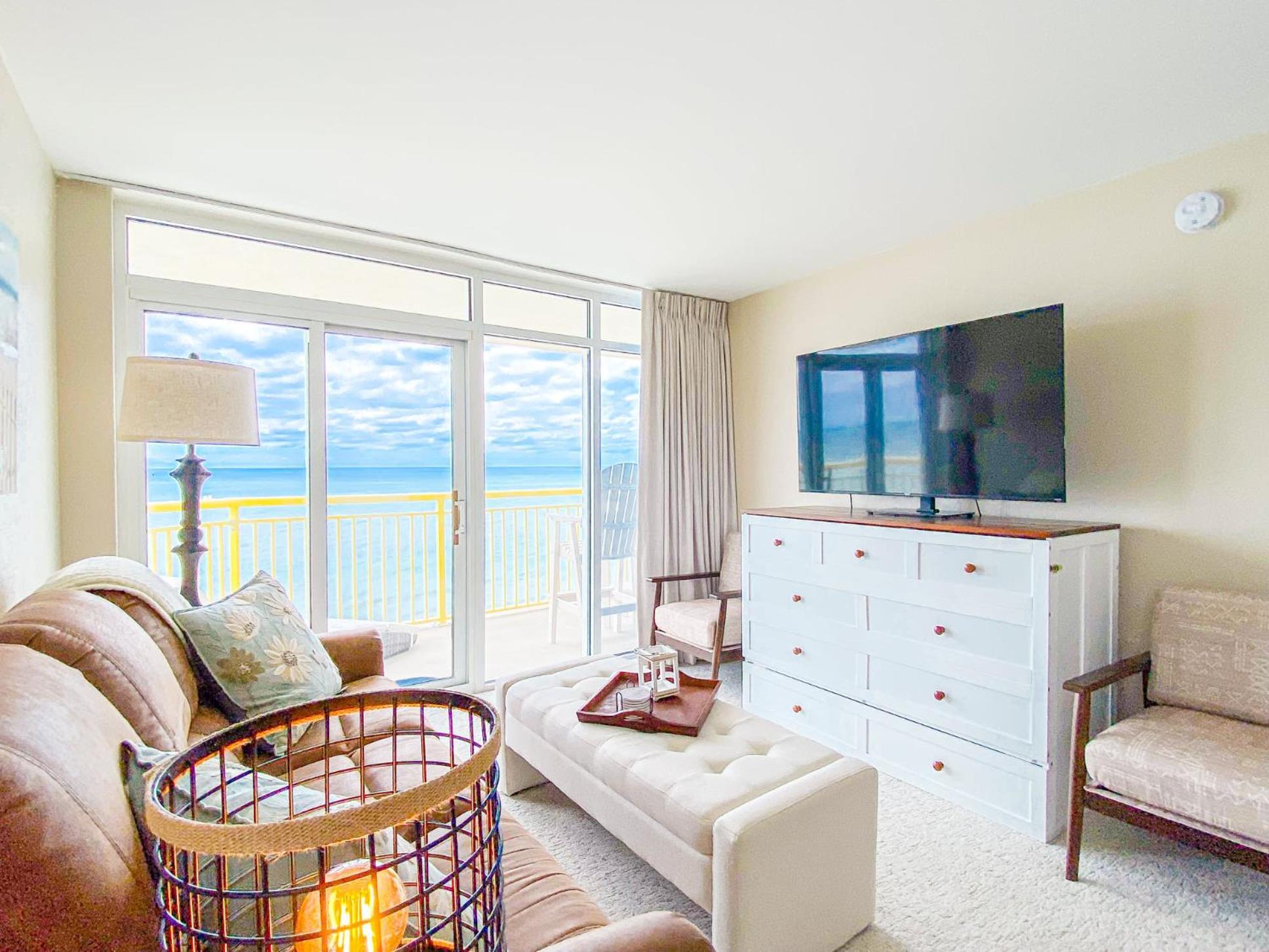 Bay Watch Resort Luxe Oceanfront End Unit 默特尔比奇 外观 照片