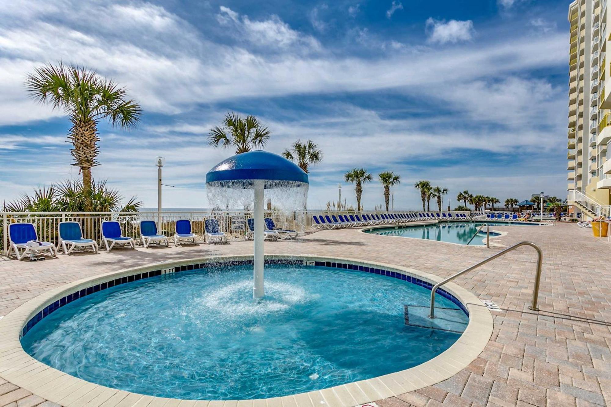 Bay Watch Resort Luxe Oceanfront End Unit 默特尔比奇 外观 照片