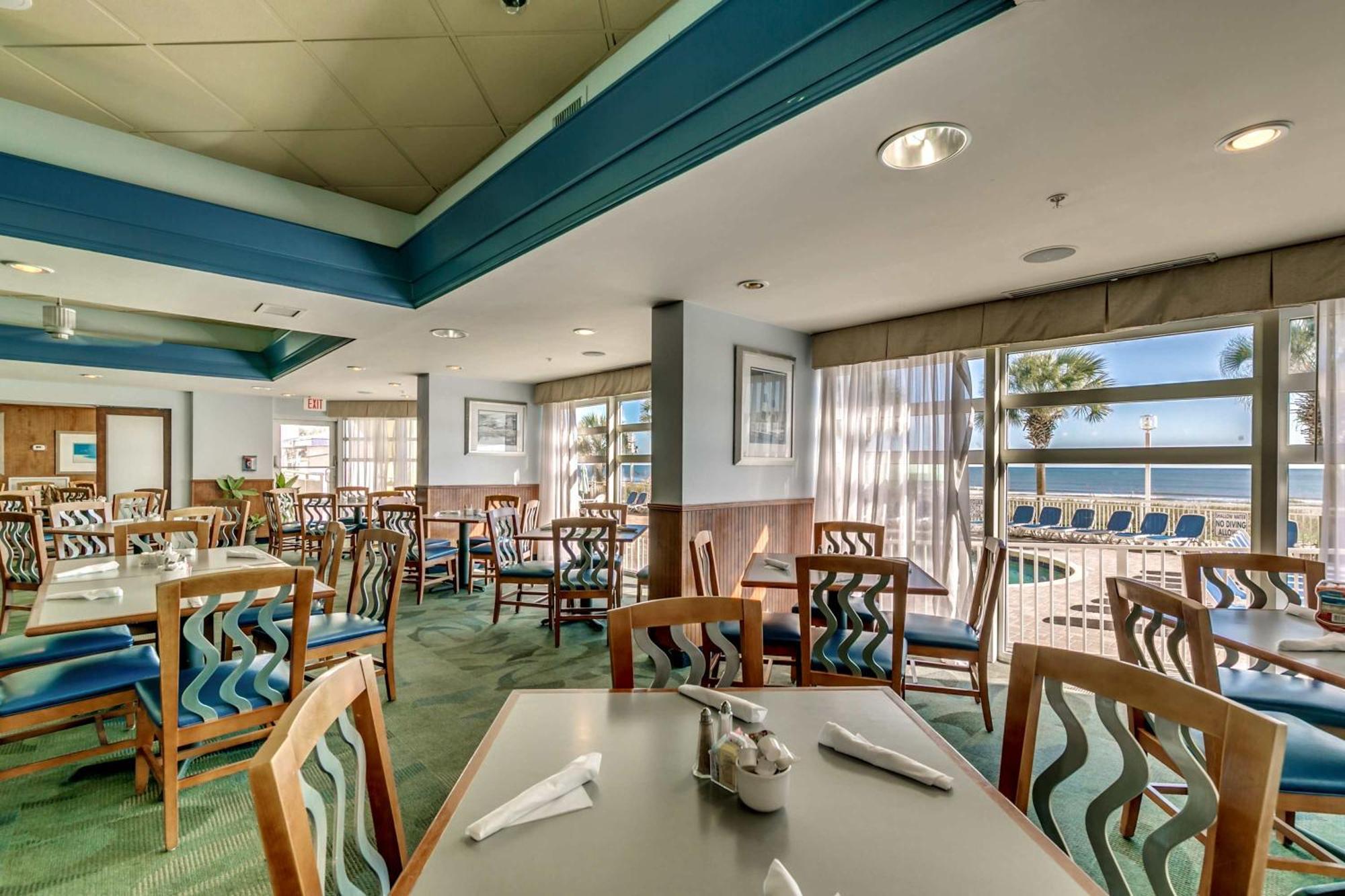 Bay Watch Resort Luxe Oceanfront End Unit 默特尔比奇 外观 照片